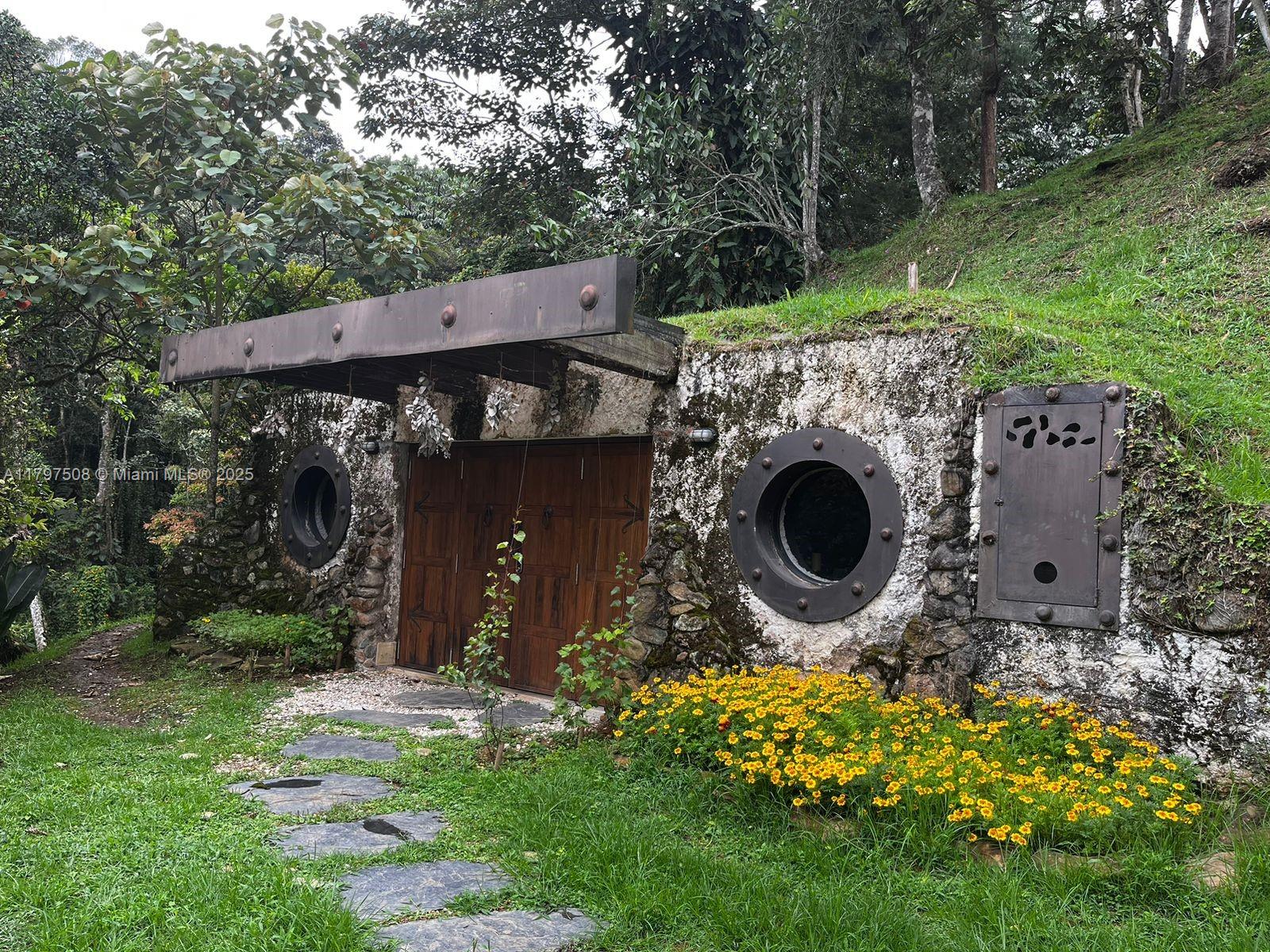 El Retiro - Residential