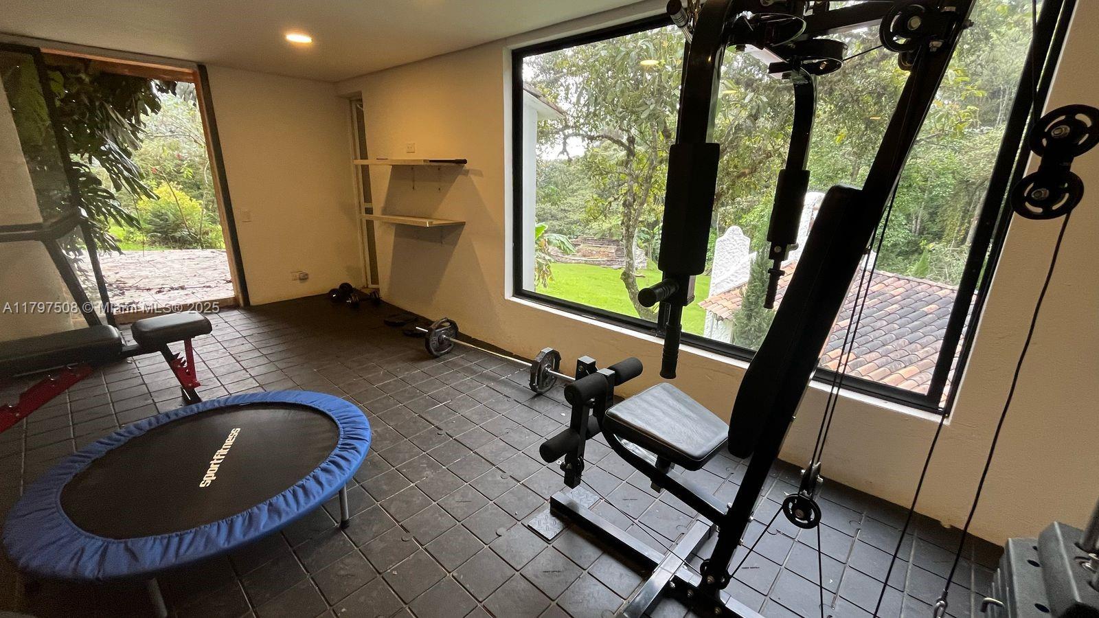 El Retiro - Residential