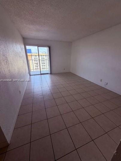 4550 NW 9th St 911E