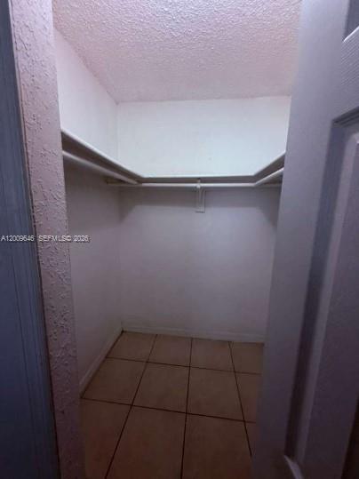 4550 NW 9th St 911E