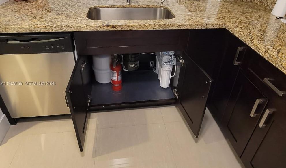 VERANO AT MIRAMAR CONDO - Residential Lease