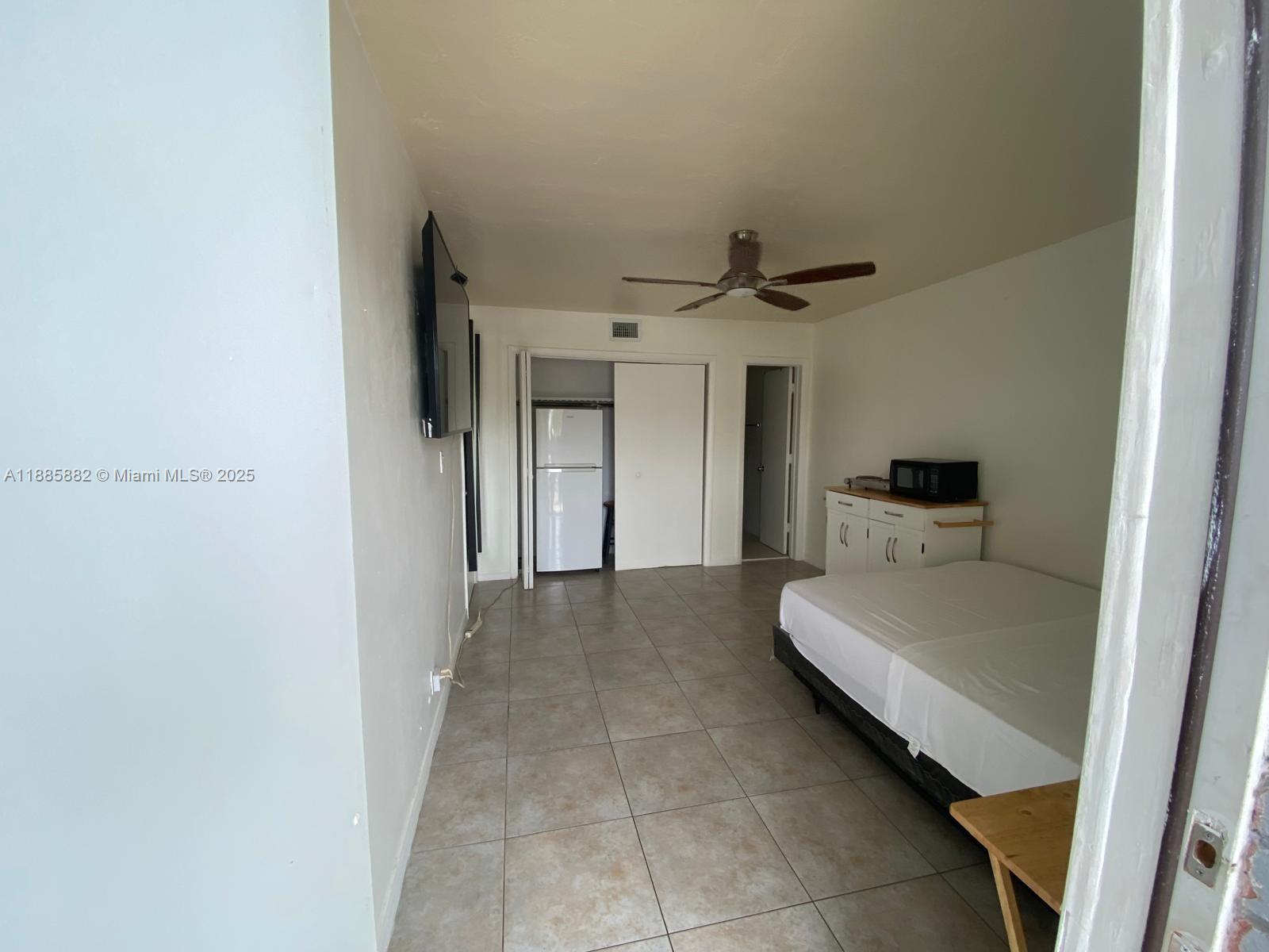DORIA CONDO - Residential Lease