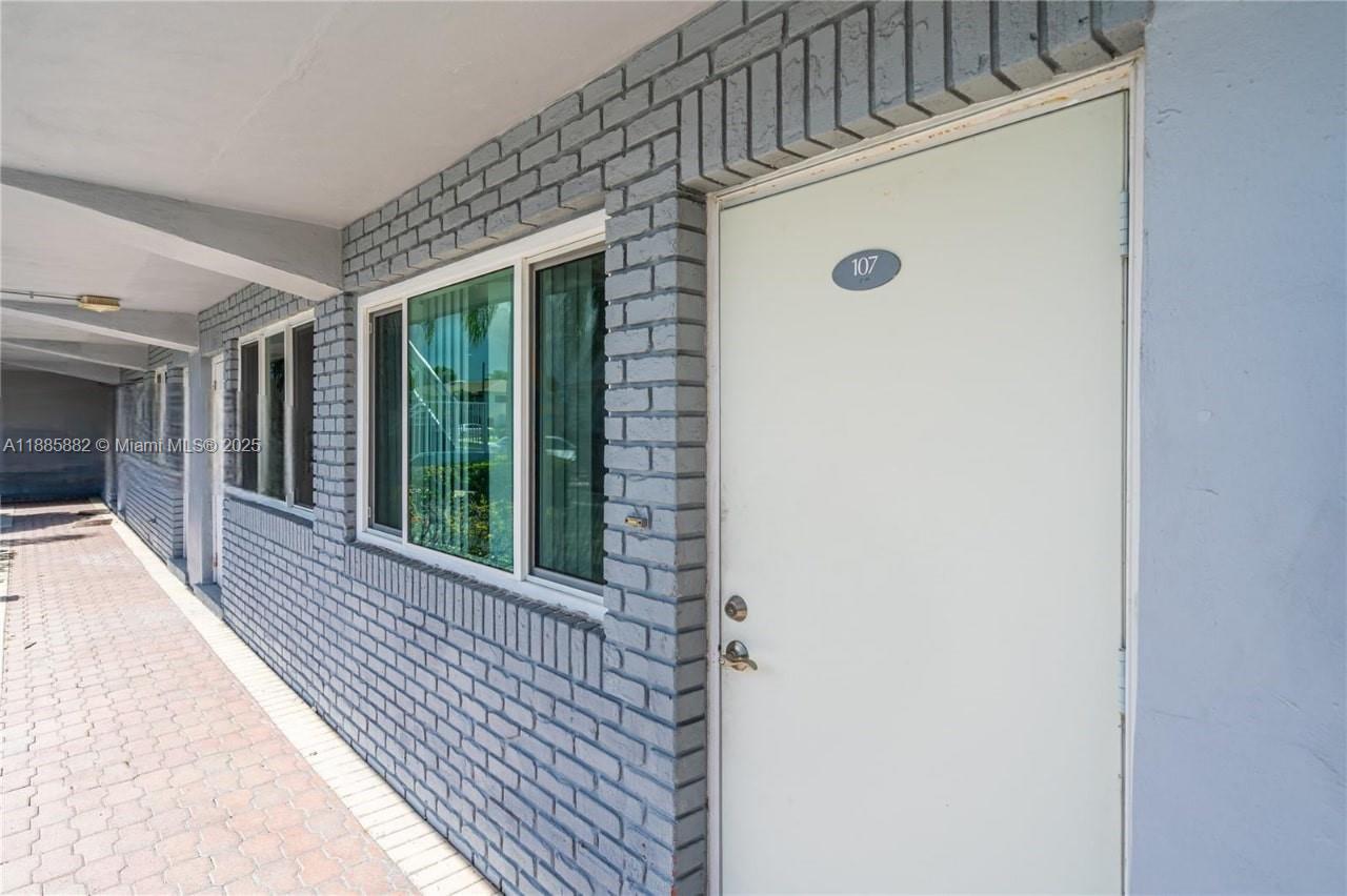 DORIA CONDO - Residential Lease
