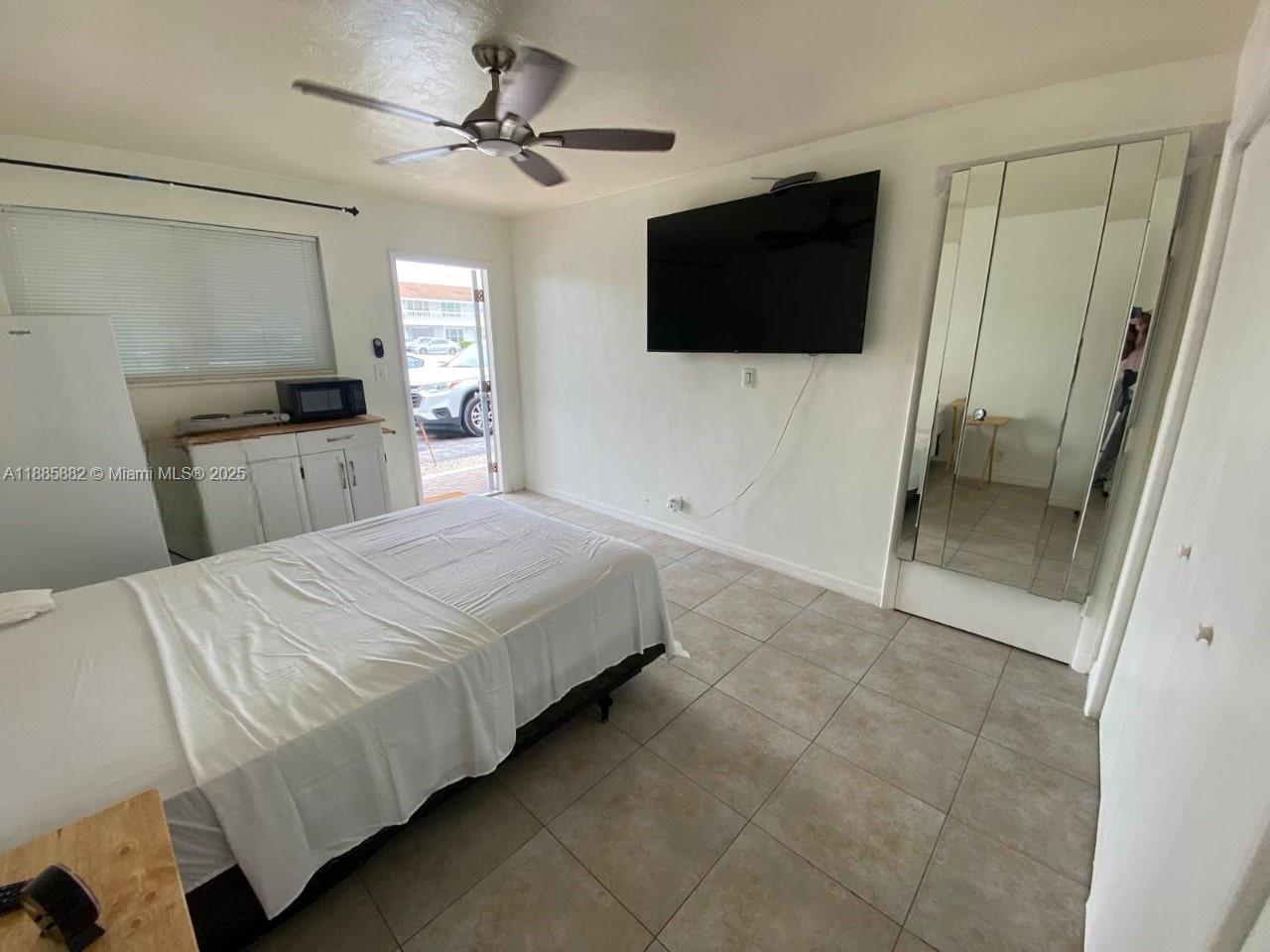 DORIA CONDO - Residential Lease