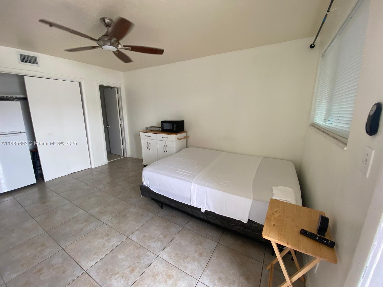 DORIA CONDO - Residential Lease