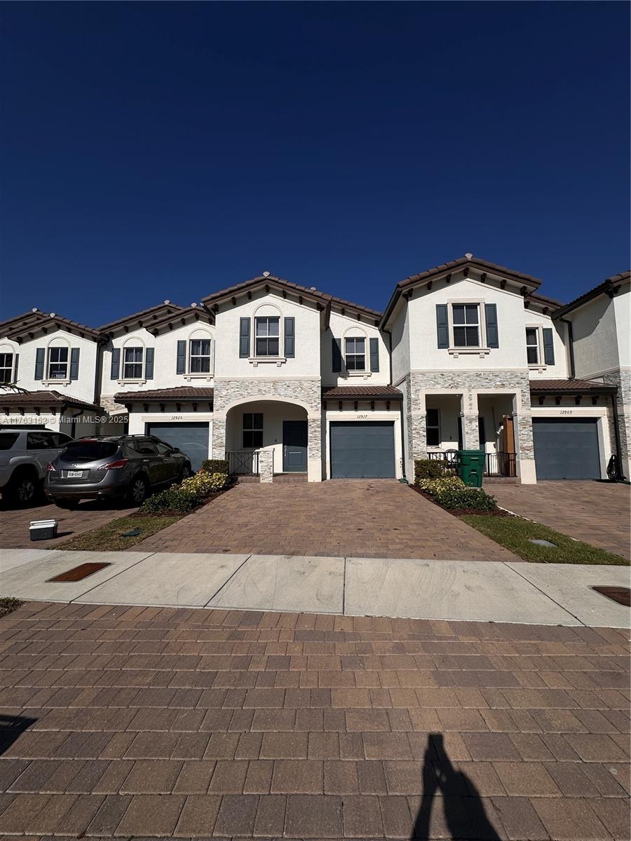 12917 NW 23rd Pl