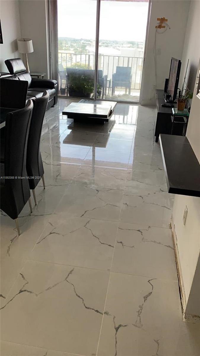 Remodeled 2/2 unit in the heart of Hialeah in a gated Community. Huge balcony with a nice view High Impact Windows. The building has pool, club house, gated parking, security cameras, recreation areas. Close to Westland mall and Palmetto Expressway.