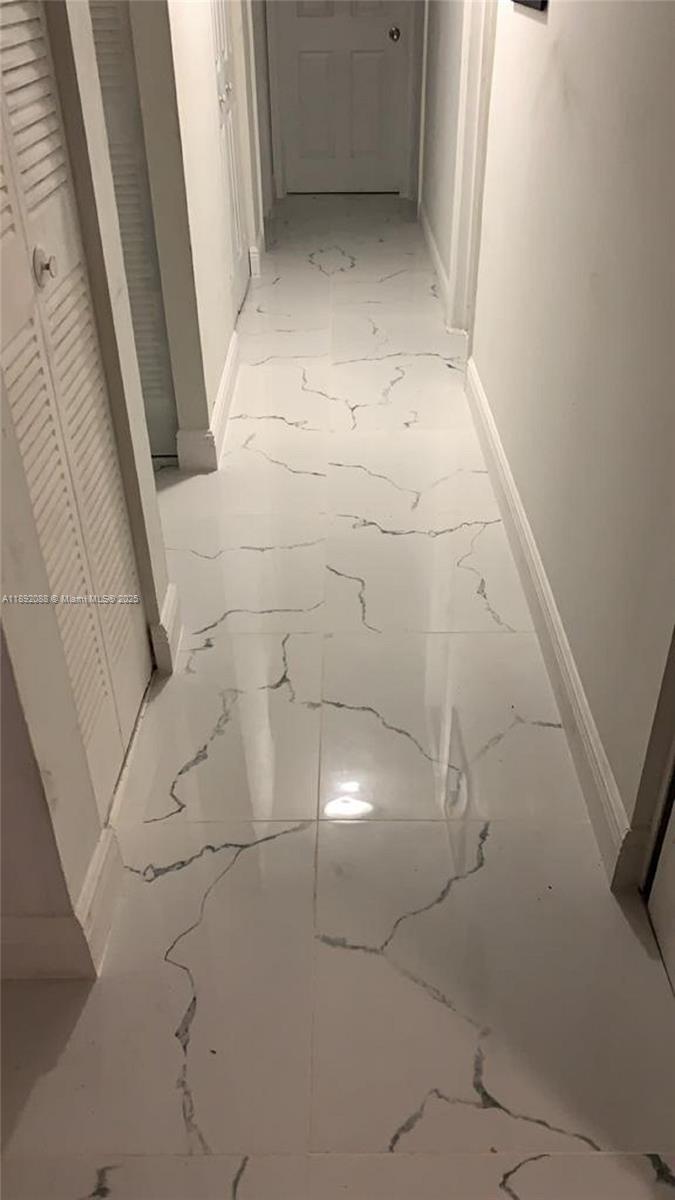 PLAZA OF WESTLAND CONDO - Residential