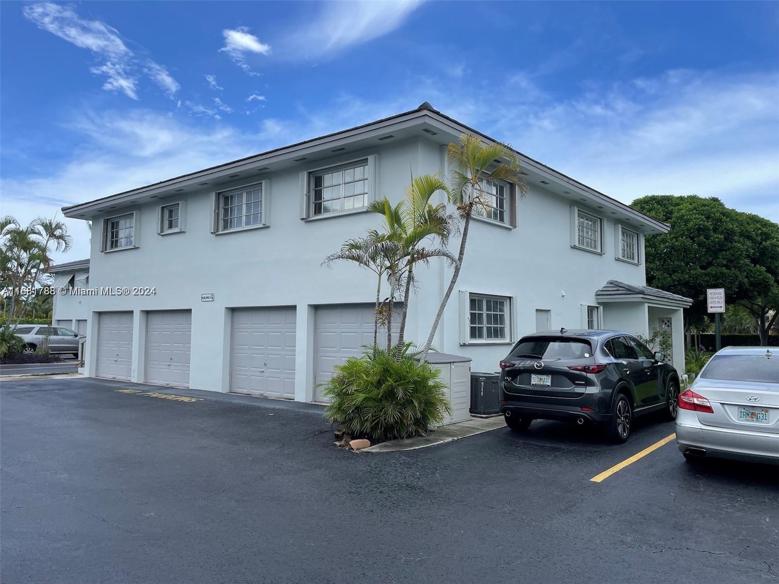 8044 Sw 80th Ave B4, Miami, Broward County, Florida - 2 Bedrooms  
1 Bathrooms - 