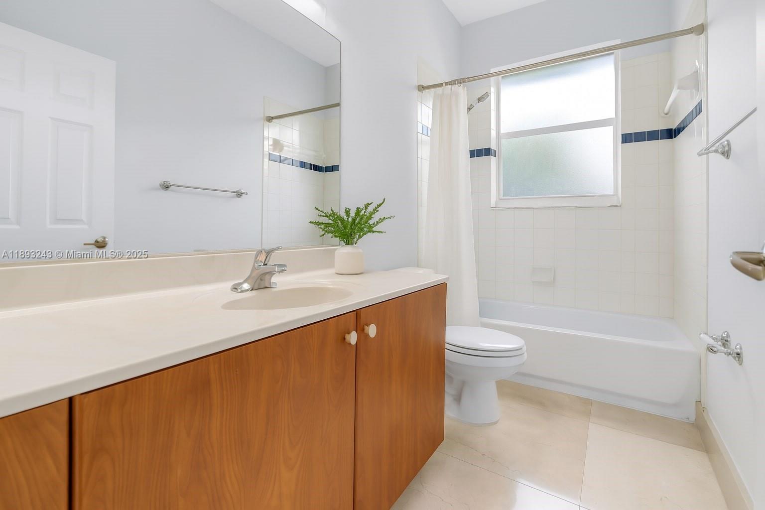 PEMBROKE FALLS PHASE 5 - Residential Lease