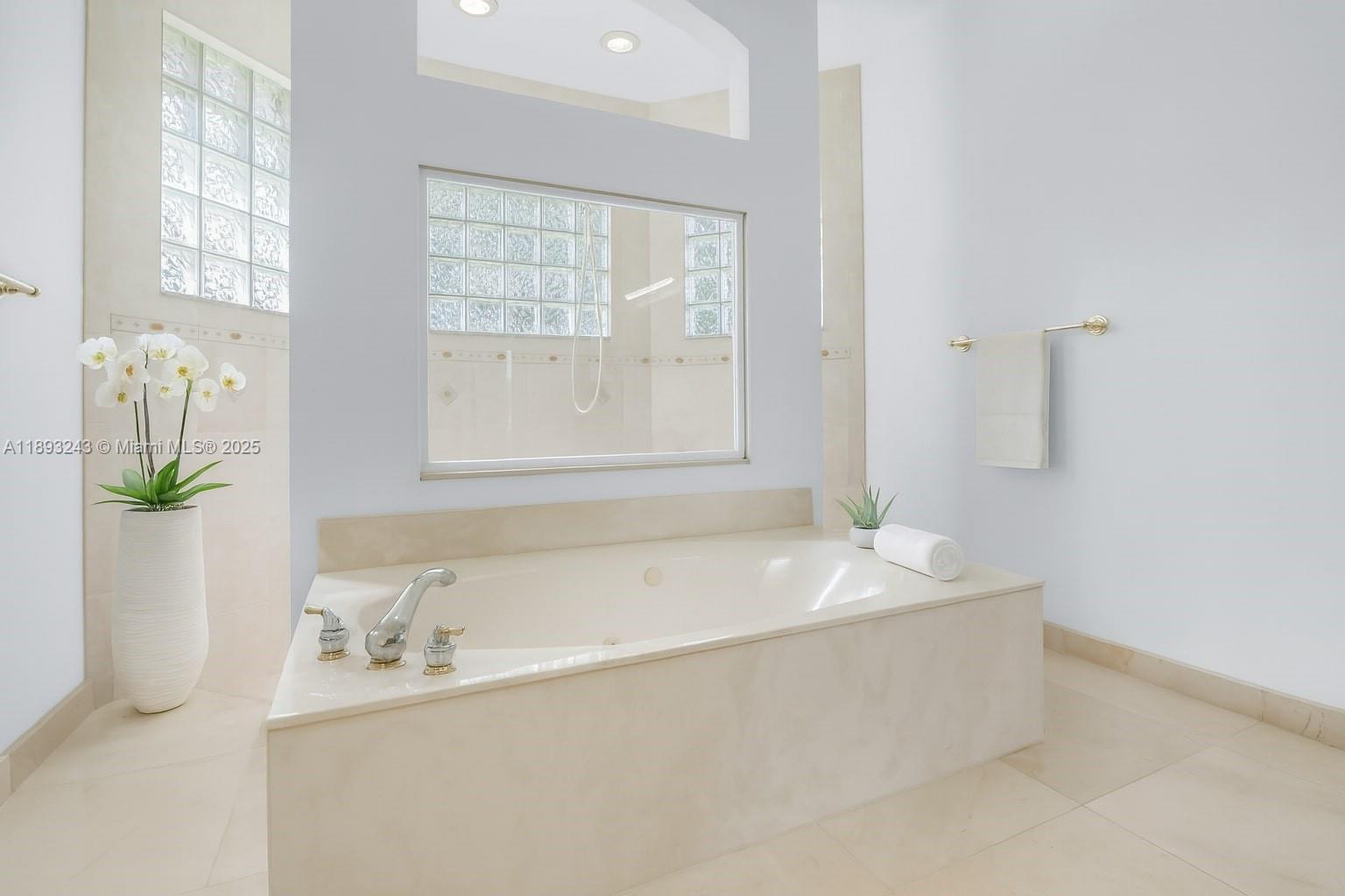 PEMBROKE FALLS PHASE 5 - Residential Lease