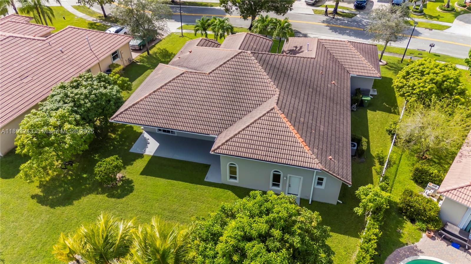 PEMBROKE FALLS PHASE 5 - Residential Lease