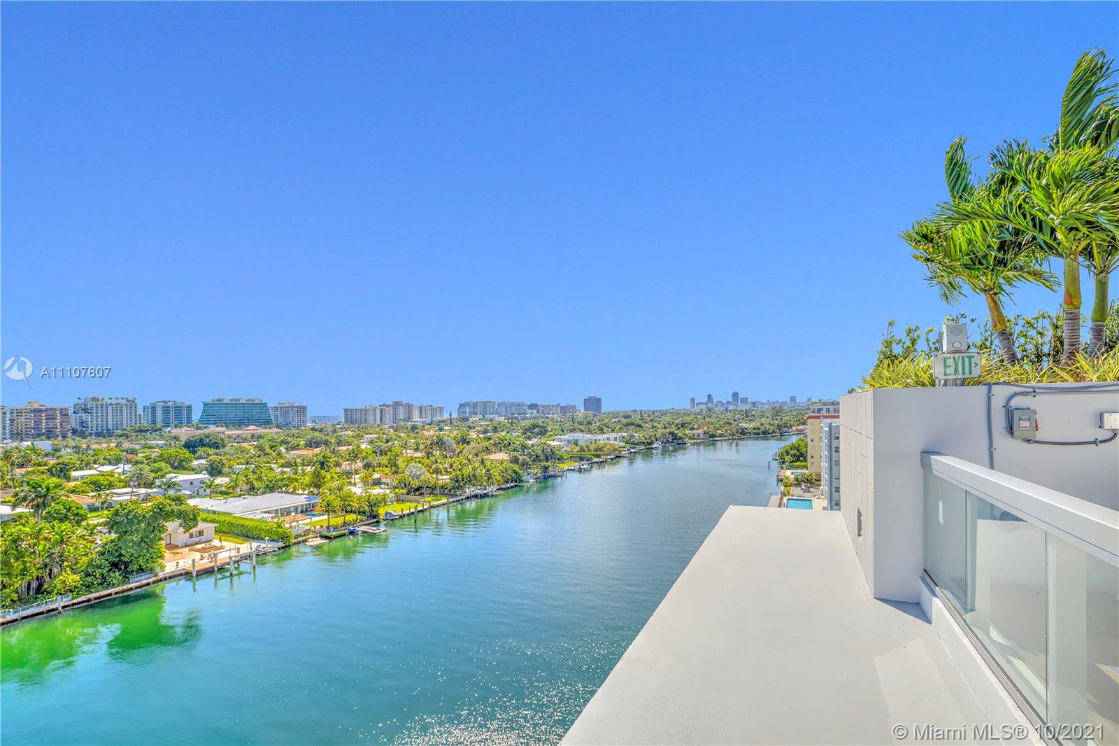 BAY HARBOR ISLAND - Residential