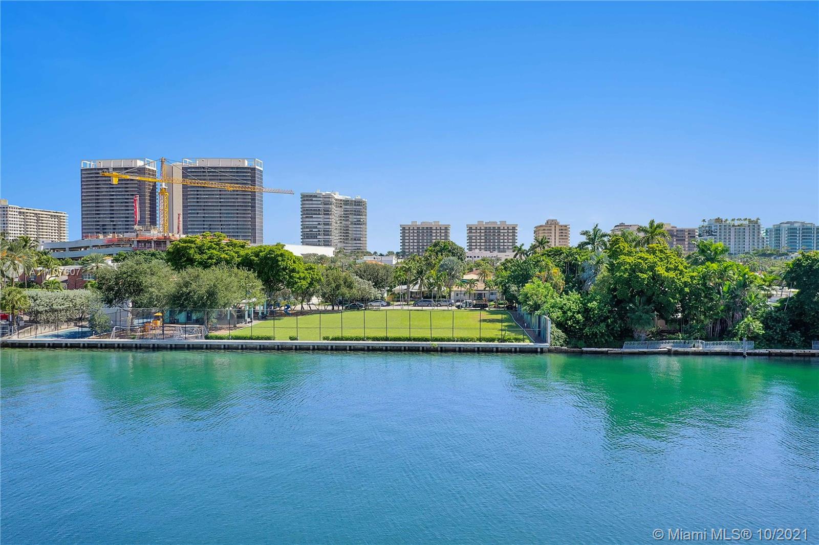BAY HARBOR ISLAND - Residential