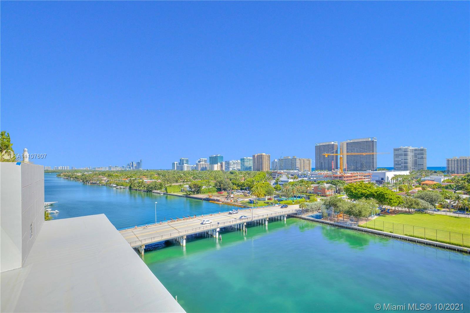 BAY HARBOR ISLAND - Residential