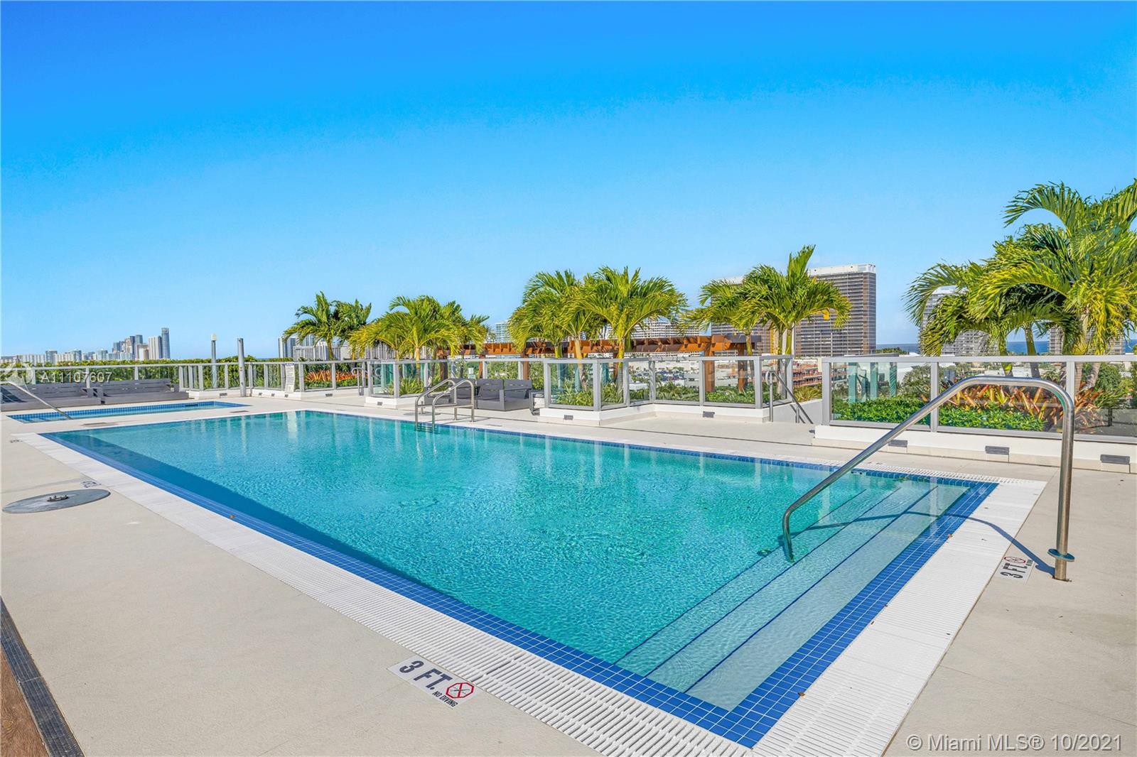 BAY HARBOR ISLAND - Residential