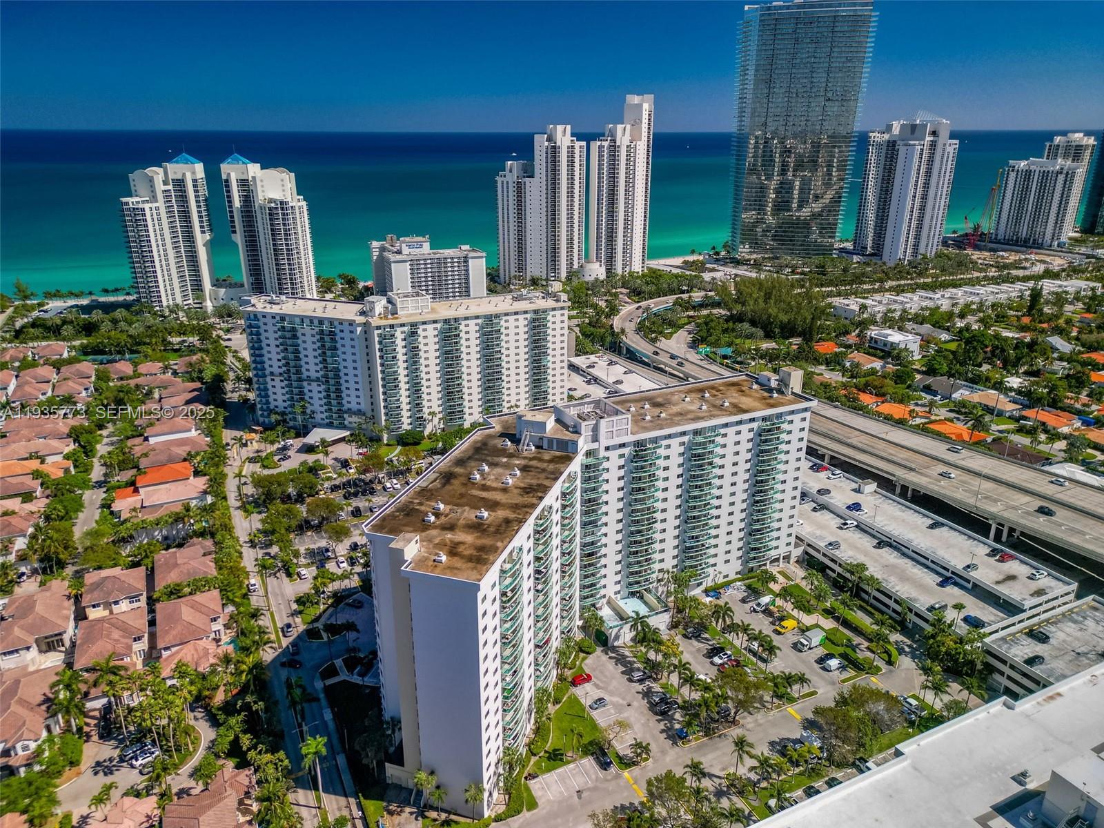 OCEANVIEW BUILDING B COND - Residential