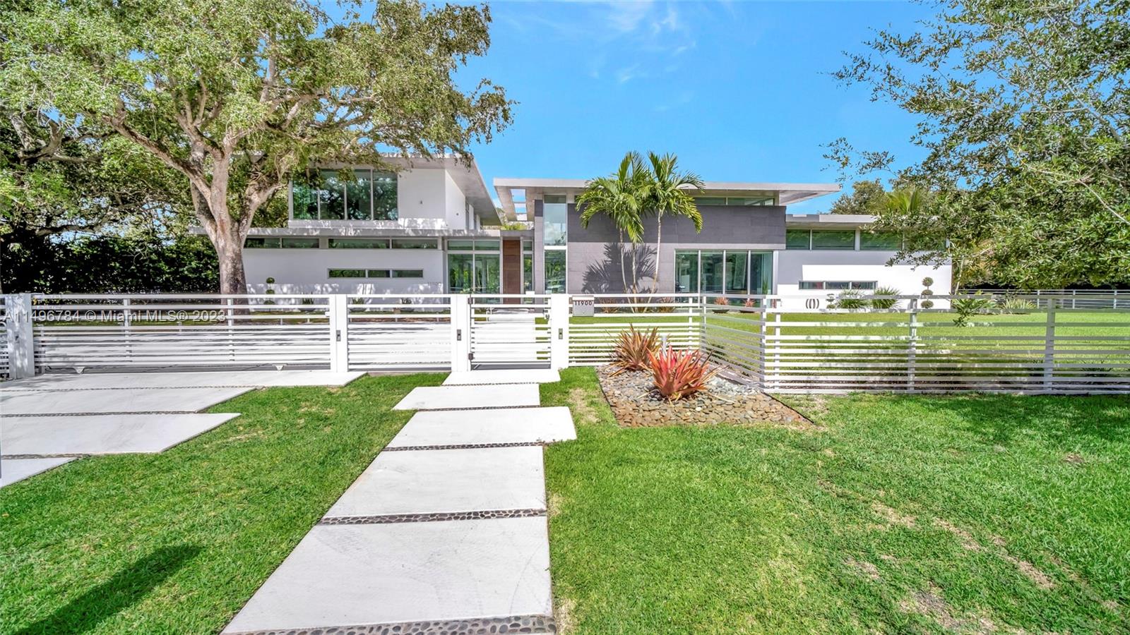 OAKRIDGE ESTATES SEC 2 - Residential