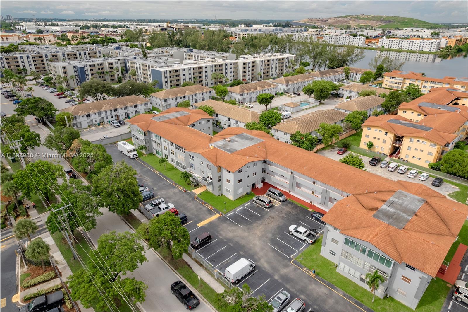 HIALEAH GARDENS BLDG NO. - Residential Lease