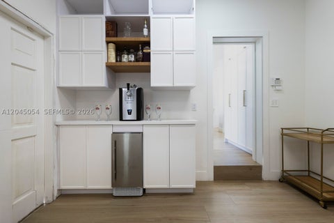 Tiny photo for 3908 Anderson Rd, Coral Gables, FL 33134 (MLS # A12045054)