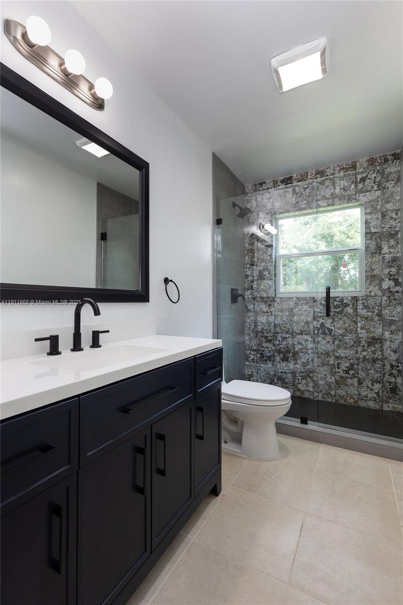 NORTH AMERICAN FRUIT CO - Residential Lease