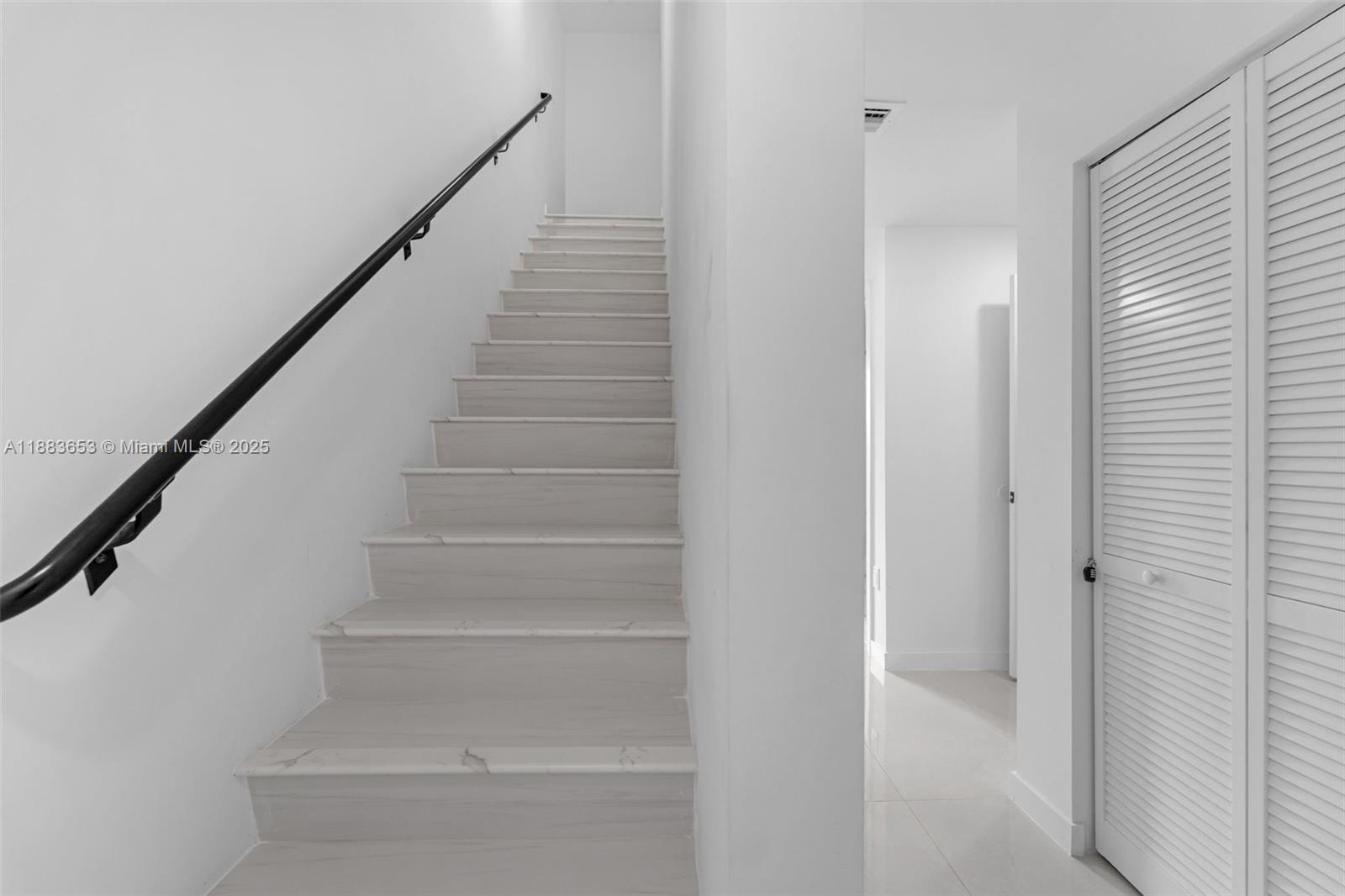 On Grandville - Residential Lease