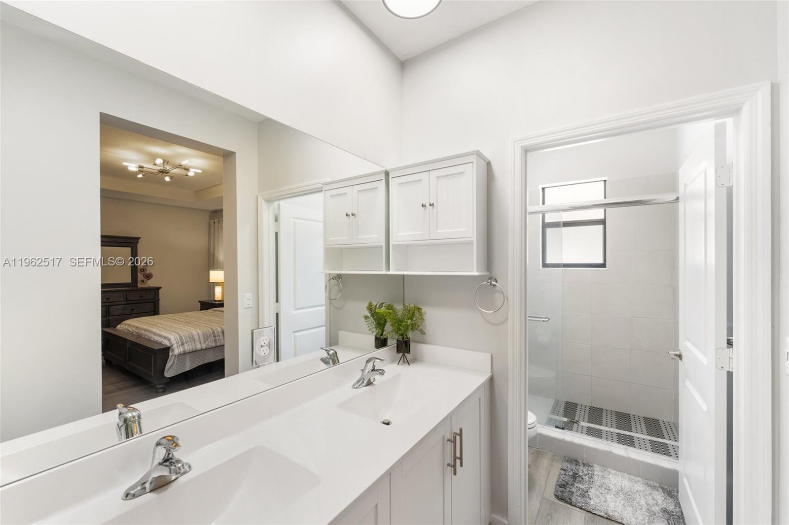 VIA VENTURA NEIGHBORHOOD - Residential