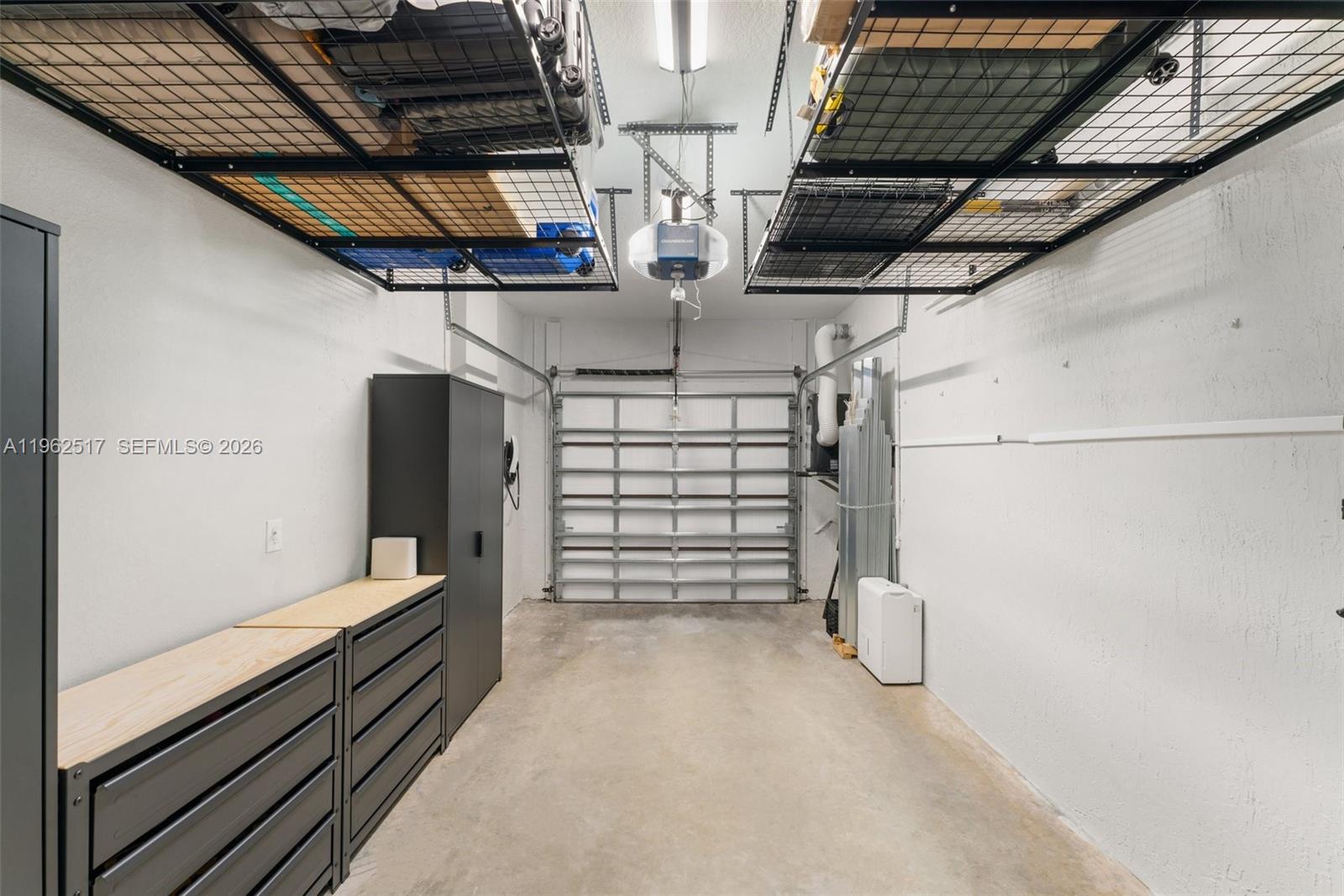 VIA VENTURA NEIGHBORHOOD - Residential