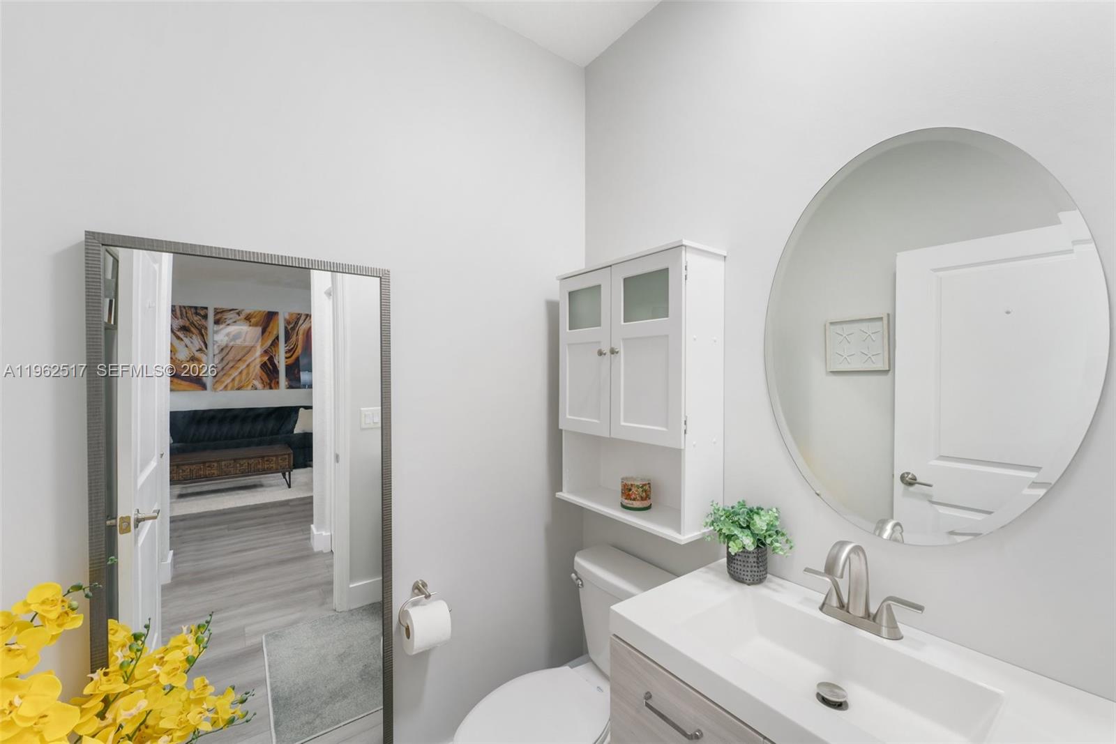 VIA VENTURA NEIGHBORHOOD - Residential