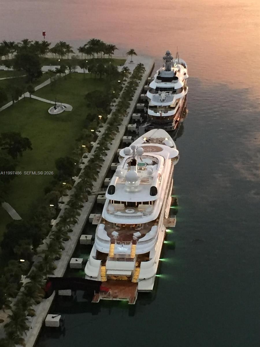 MARINABLUE CONDO - Residential Lease