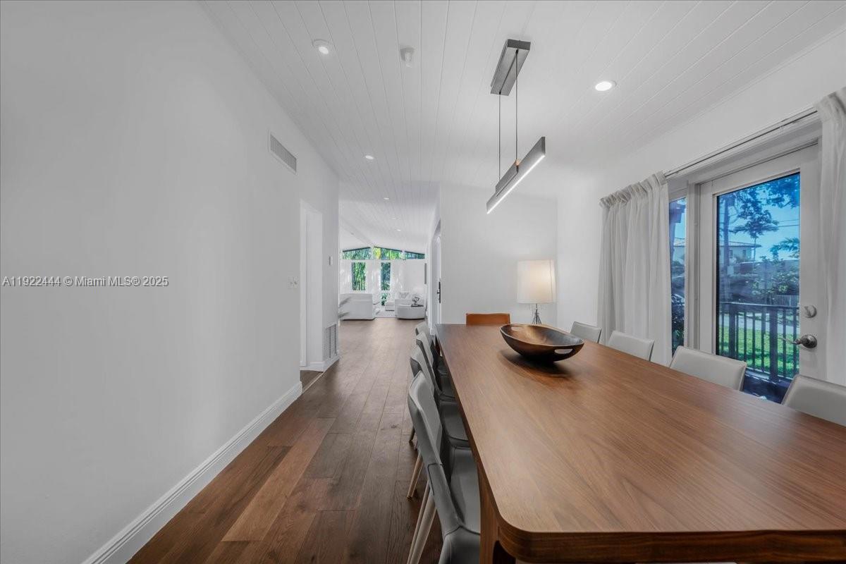 MASHTA ISLAND - Residential