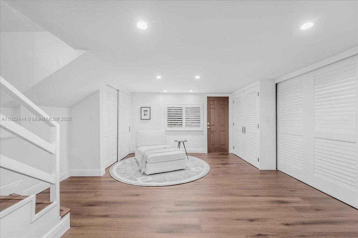 MASHTA ISLAND - Residential