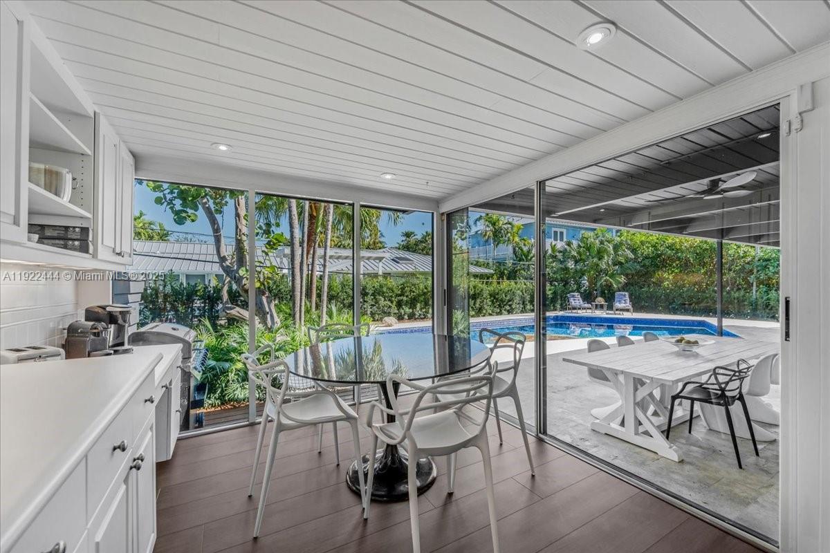 MASHTA ISLAND - Residential