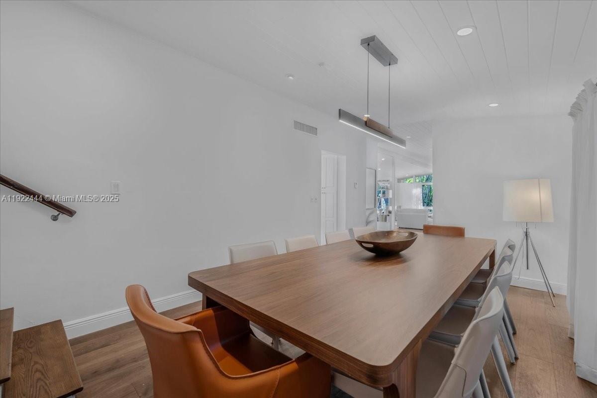 MASHTA ISLAND - Residential