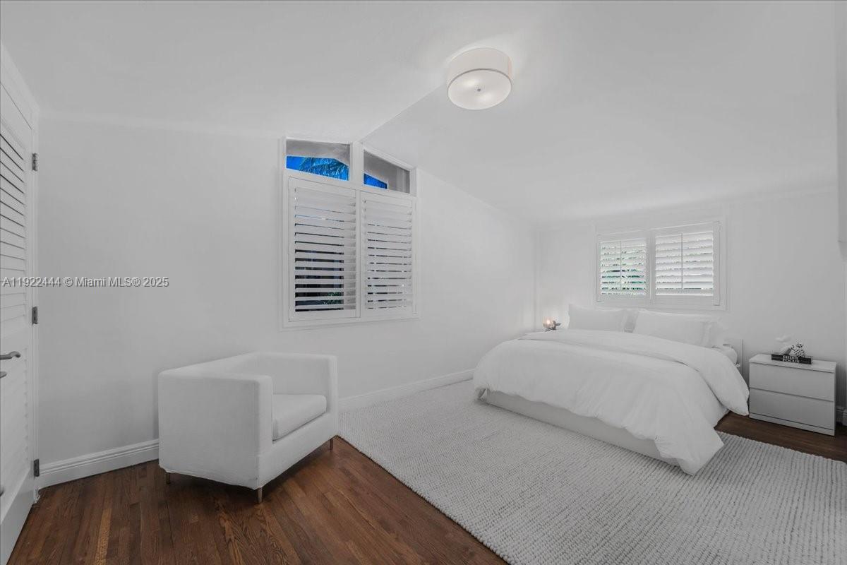 MASHTA ISLAND - Residential