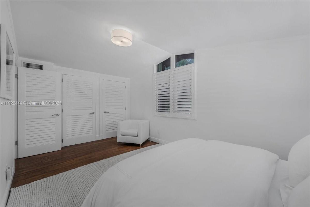 MASHTA ISLAND - Residential