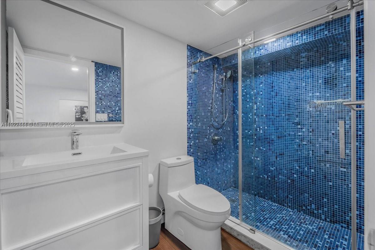 MASHTA ISLAND - Residential