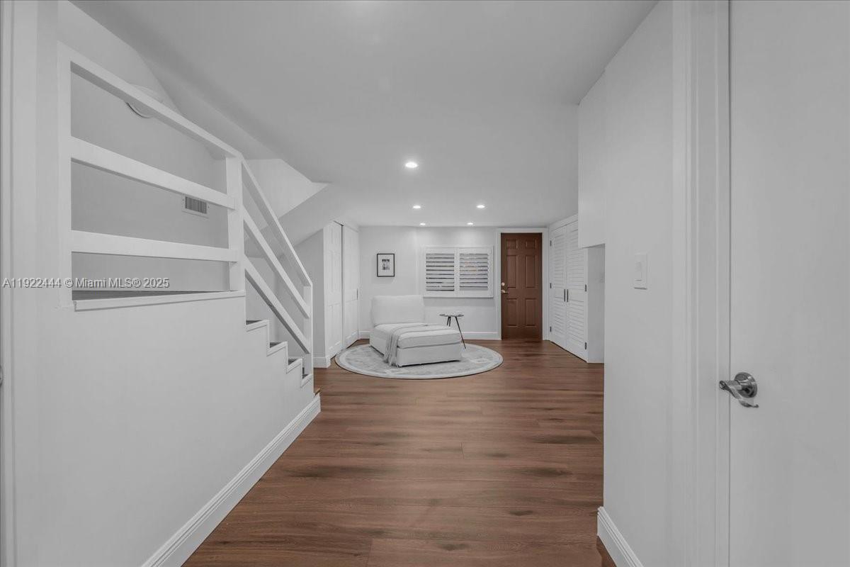 MASHTA ISLAND - Residential