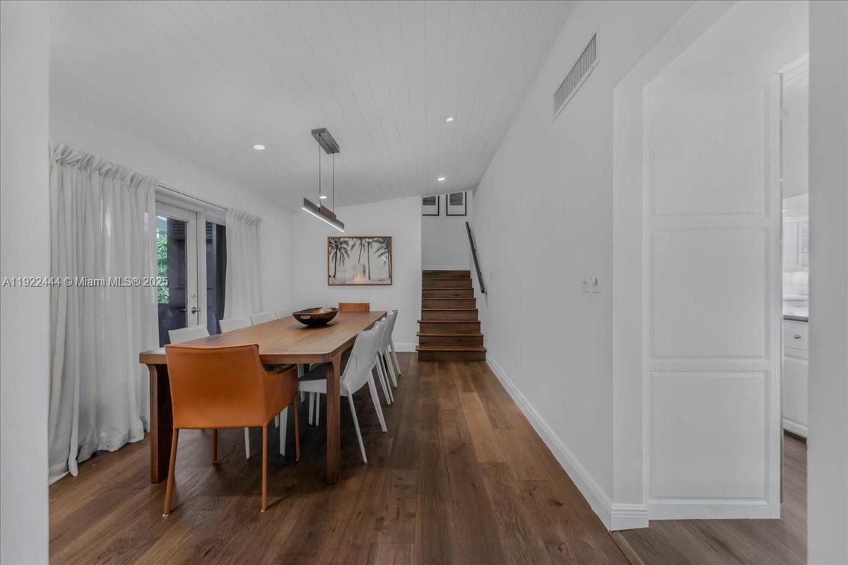 MASHTA ISLAND - Residential