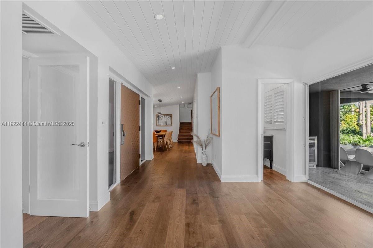 MASHTA ISLAND - Residential