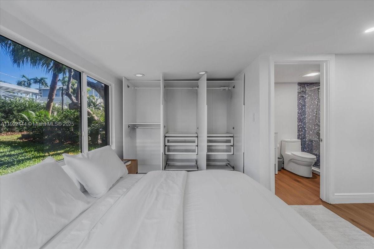 MASHTA ISLAND - Residential