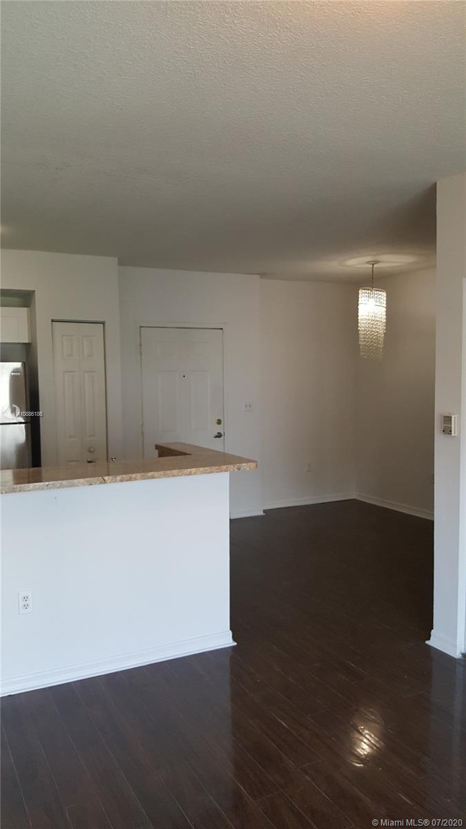 PARADISE POINTE CONDO - Residential Lease