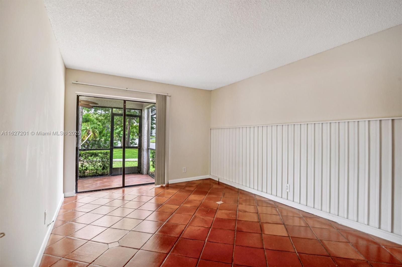 CYPRESS BEND I-A CONDO - Residential