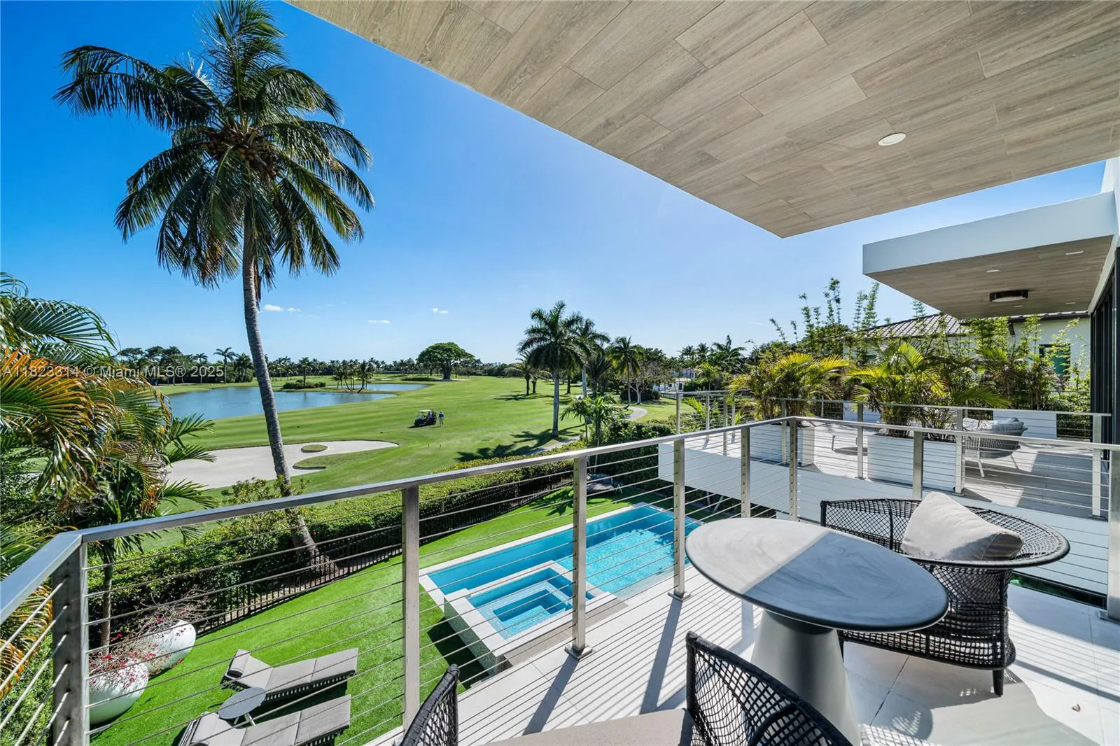 Miami Beach, Florida 33140, United States, 5 Bedrooms Bedrooms, ,6 BathroomsBathrooms,Residential,Active,153042