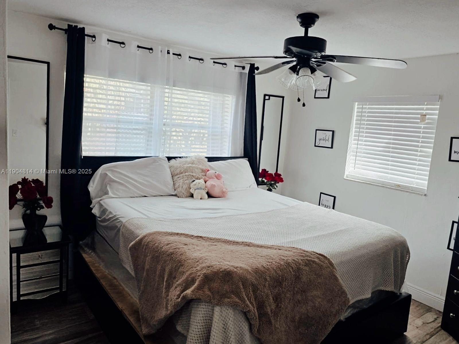 BREEZYWAY MANOR SEC - Residential Lease