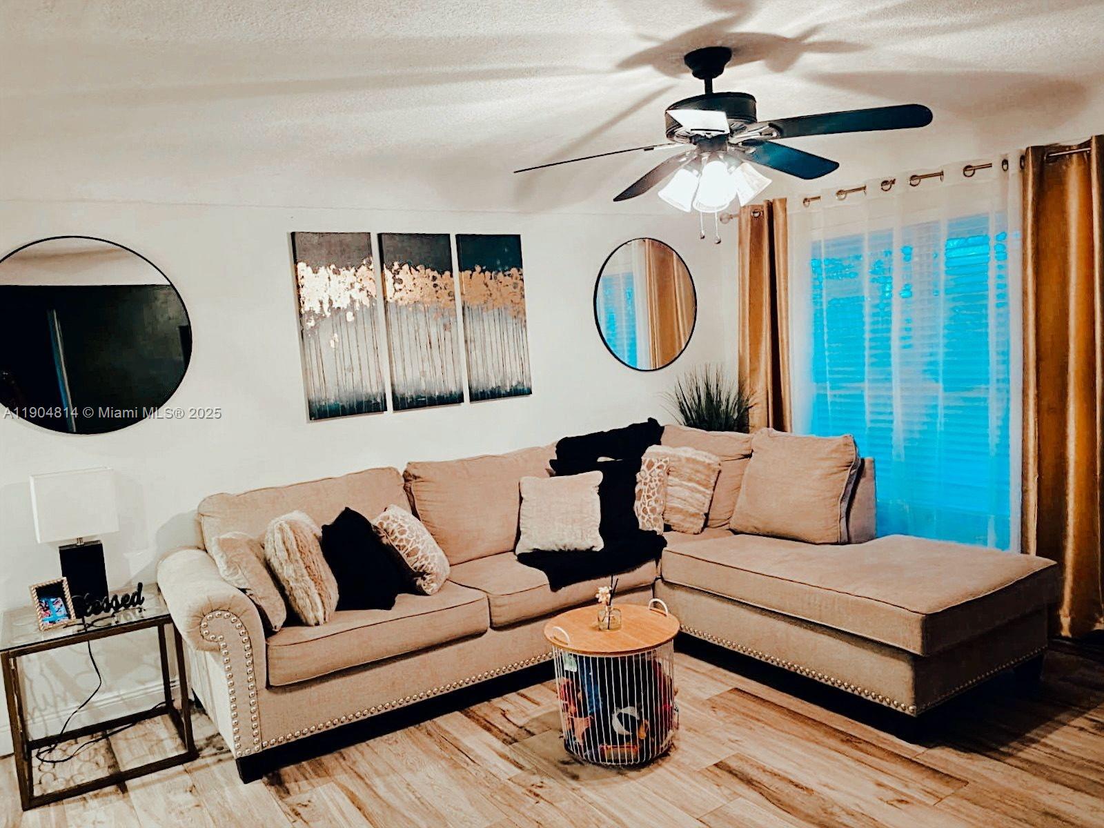 BREEZYWAY MANOR SEC - Residential Lease