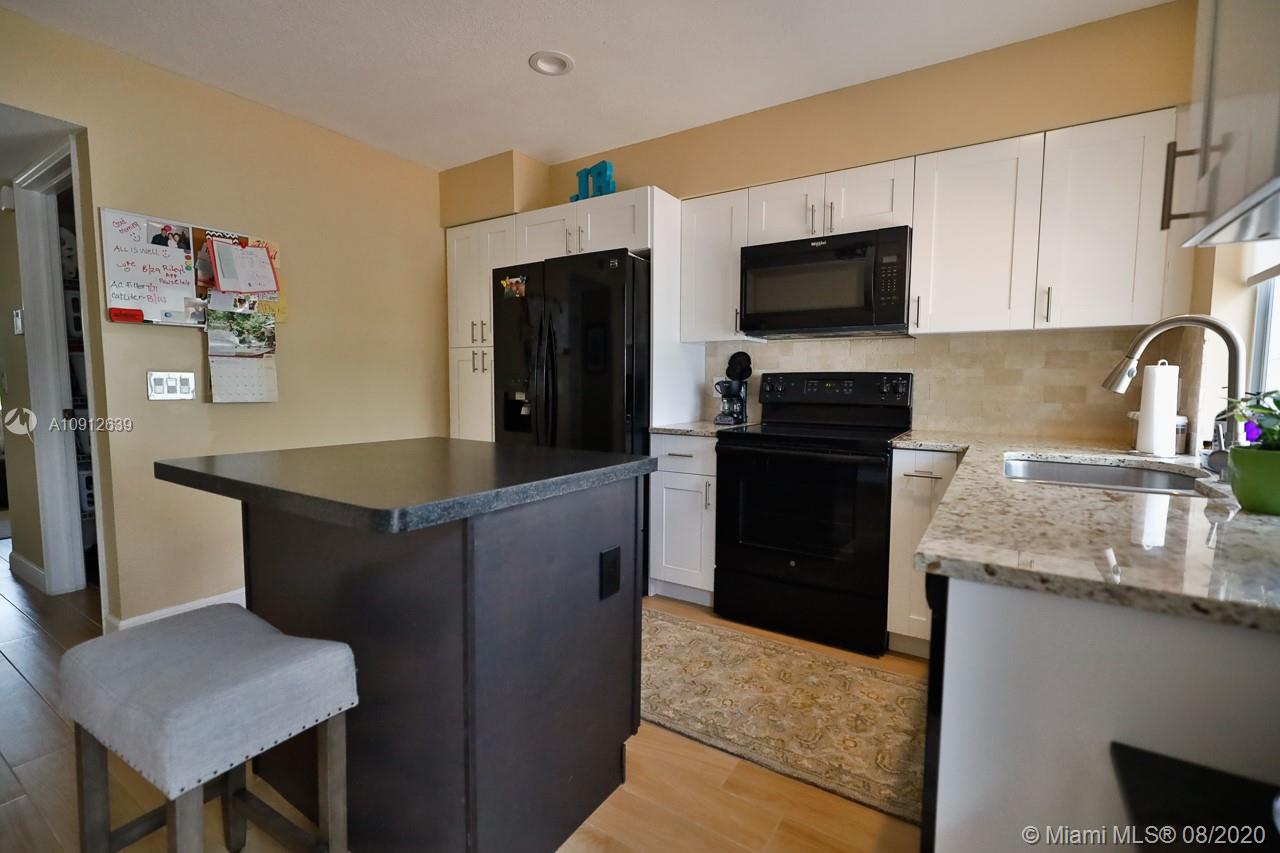 RIVERWALK 1 - Residential