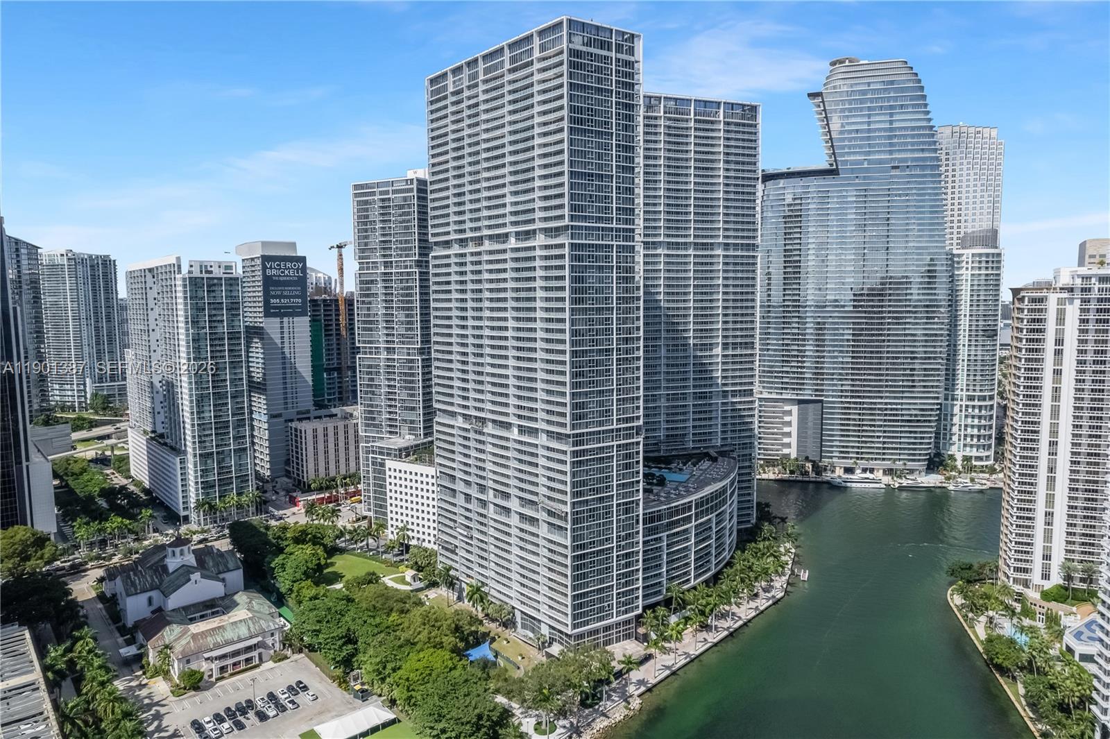ICON BRICKELL NO TWO - Residential