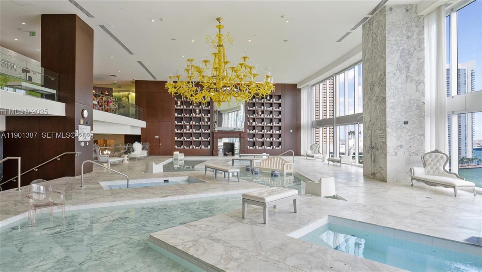 ICON BRICKELL NO TWO - Residential