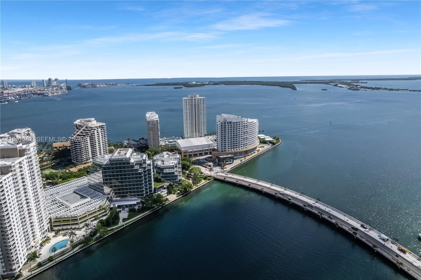 ICON BRICKELL NO TWO - Residential